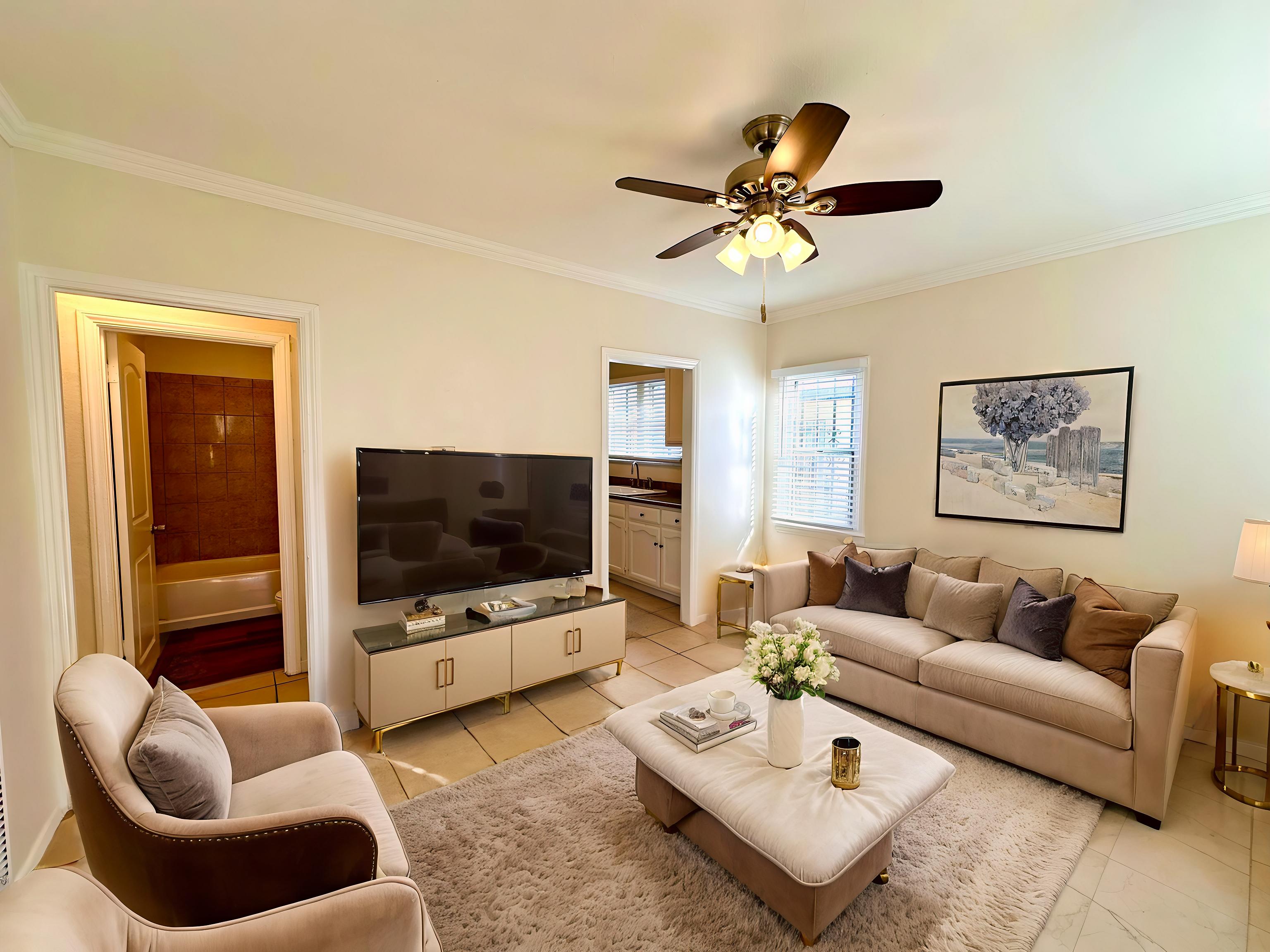 FullSizeRender_1 - Living Room - Luxury - 1